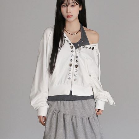 Dongdaemum Women’s Coats & Jackets, a testament to the elegance and quality of wholesale Korean fashion.
