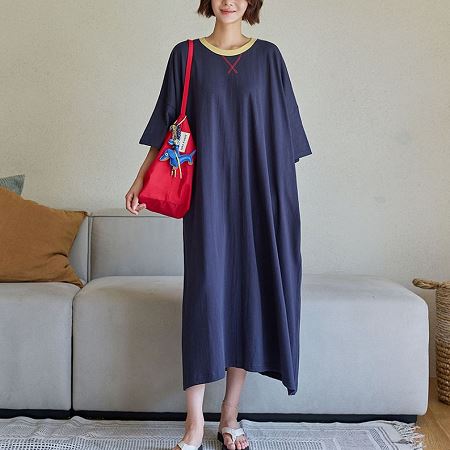 Dongdaemum Women’s Dresses, a testament to the elegance and quality of wholesale Korean fashion.
