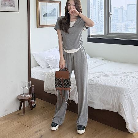 A variety of Dongdaemum Women’s One-Pieces, representing the allure of Korean fashion.