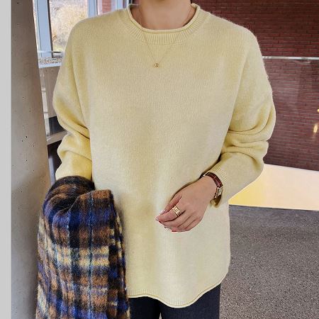 Dongdaemum Women’s Shirts, Tops & T-Shirts, a testament to the elegance and quality of wholesale Korean fashion.