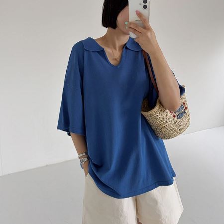 Dongdaemum Women’s Shirts, Tops & T-Shirts, a testament to the elegance and quality of wholesale Korean fashion.