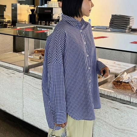 Dongdaemum Women’s Shirts, Tops & T-Shirts, a testament to the elegance and quality of wholesale Korean fashion.