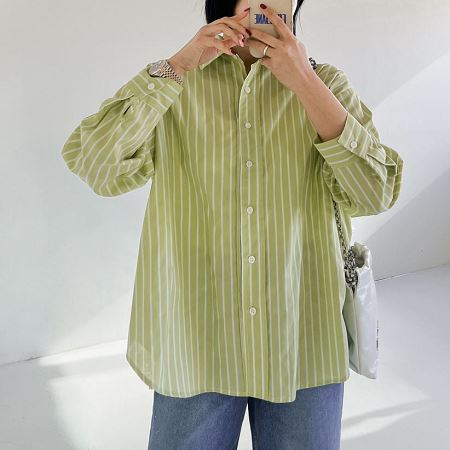 Dongdaemum Women’s Shirts, Tops & T-Shirts, a testament to the elegance and quality of wholesale Korean fashion.