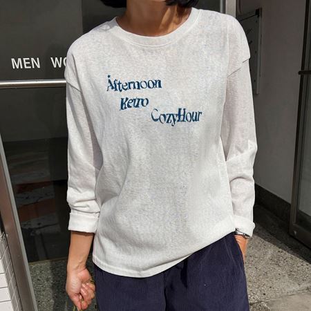 Dongdaemum Women’s Shirts, Tops & T-Shirts, a testament to the elegance and quality of wholesale Korean fashion.