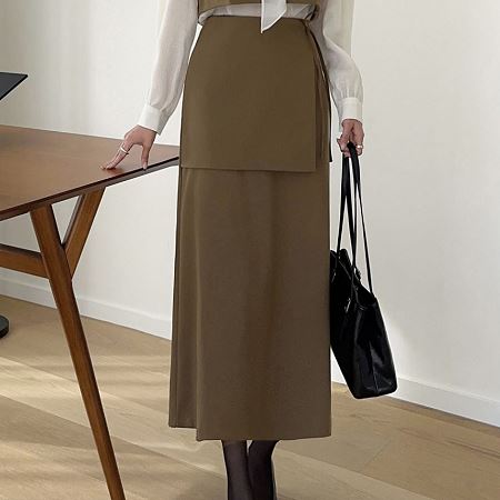 A collection of Dongdaemum Women’s Dresses, encapsulating the charm of Korean fashion.