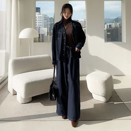 Dongdaemum Women’s One-Pieces, a testament to the elegance and quality of wholesale Korean fashion.