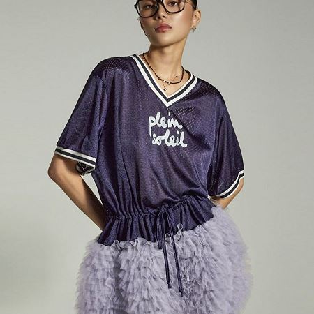 Dongdaemum Women’s Dresses, a testament to the elegance and quality of wholesale Korean fashion.