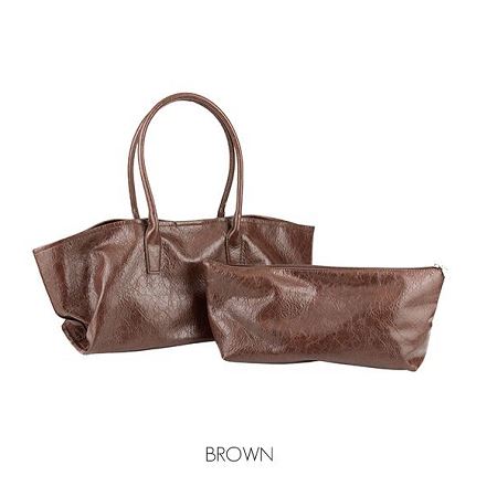 Dongdaemum Women’s Handbags, a testament to the elegance and quality of wholesale Korean fashion.