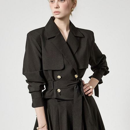 Dongdaemum Women’s Coats & Jackets, a testament to the elegance and quality of wholesale Korean fashion.
