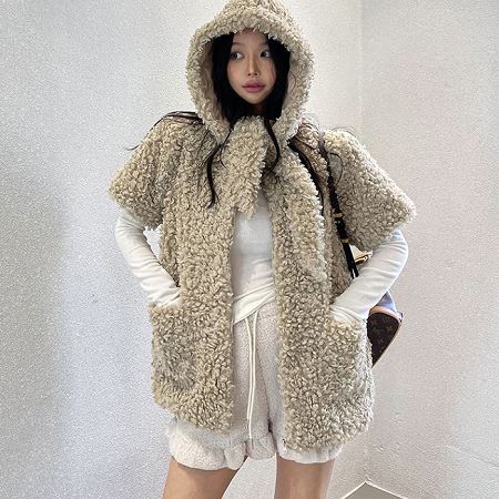 A variety of Dongdaemum Women’s Coats & Jackets, reflecting the sophistication of Korean fashion.