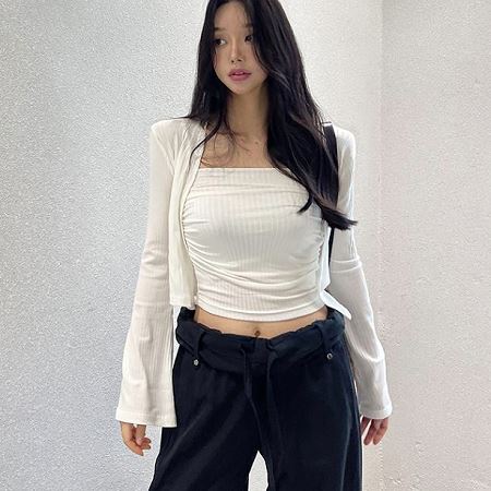 A variety of Dongdaemum Women’s One-Pieces, representing the allure of Korean fashion.