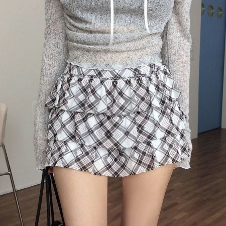 Dongdaemum Women’s Dresses, a testament to the elegance and quality of wholesale Korean fashion.