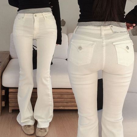 Dongdaemum Women’s Pants, a testament to the elegance and quality of wholesale Korean fashion.