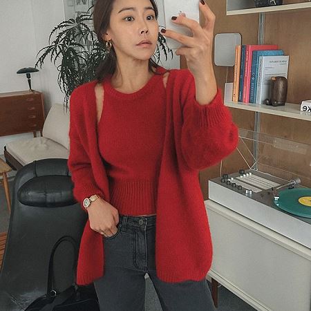 A variety of Dongdaemum Women’s One-Pieces, representing the allure of Korean fashion.