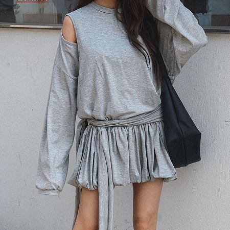 A collection of Dongdaemum Women’s Dresses, encapsulating the charm of Korean fashion.