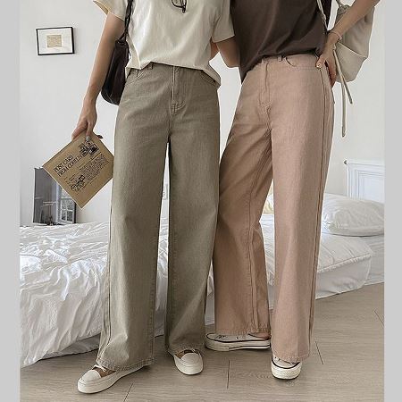 An array of Dongdaemum Women’s Pants, embodying the versatility of Korean fashion.