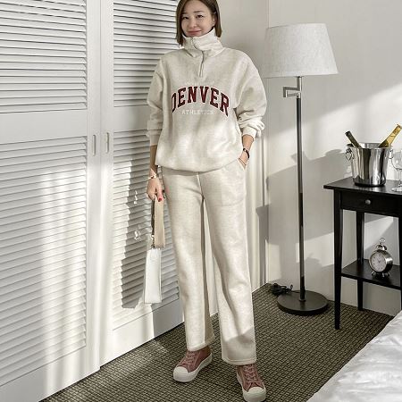 A variety of Dongdaemum Women’s One-Pieces, representing the allure of Korean fashion.