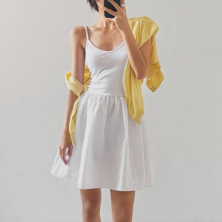 Dongdaemum Women’s Dresses, a testament to the elegance and quality of wholesale Korean fashion.