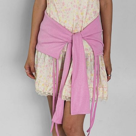 Dongdaemum Women’s Dresses, a testament to the elegance and quality of wholesale Korean fashion.