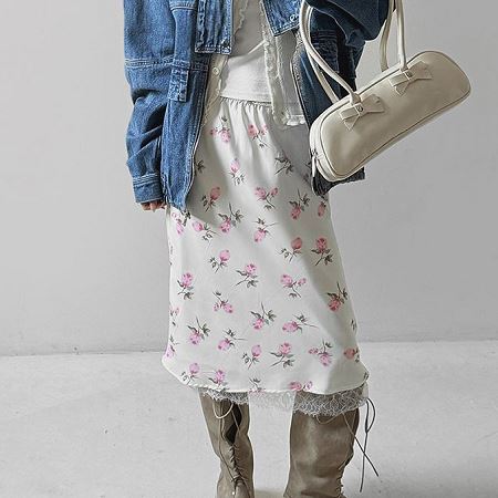 Dongdaemum Women’s Dresses, a testament to the elegance and quality of wholesale Korean fashion.