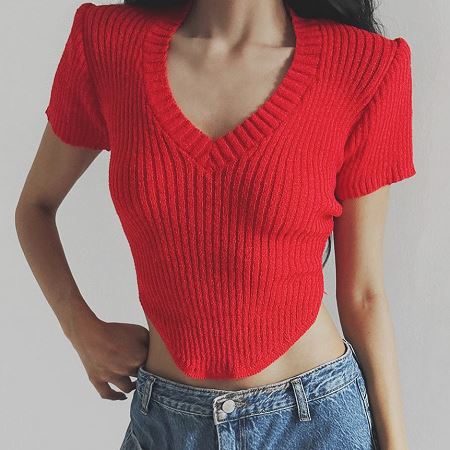 Dongdaemum Women’s Shirts, Tops & T-Shirts, a testament to the elegance and quality of wholesale Korean fashion.