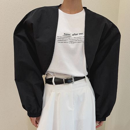 Dongdaemum Women’s Shirts, Tops & T-Shirts, a testament to the elegance and quality of wholesale Korean fashion.