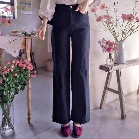 An array of Dongdaemum Women’s Pants, embodying the versatility of Korean fashion.