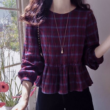 Dongdaemum Women’s Shirts, Tops & T-Shirts, a testament to the elegance and quality of wholesale Korean fashion.