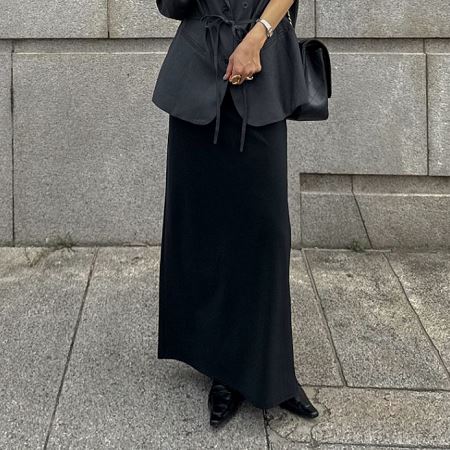 Dongdaemum Women’s Dresses, a testament to the elegance and quality of wholesale Korean fashion.