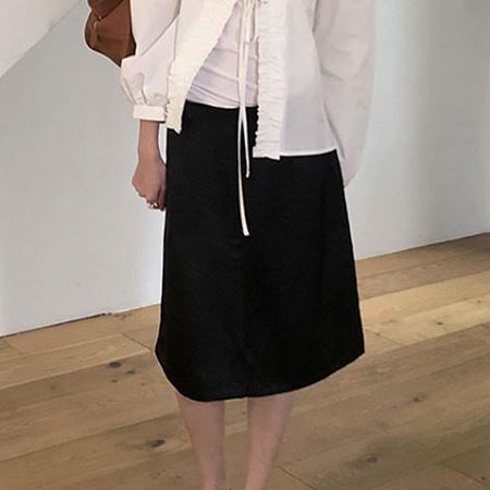 A collection of Dongdaemum Women’s Dresses, encapsulating the charm of Korean fashion.