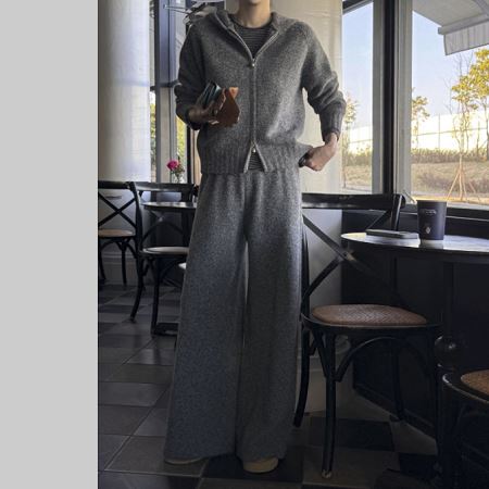 A variety of Dongdaemum Women’s One-Pieces, representing the allure of Korean fashion.