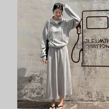 Dongdaemum Women’s One-Pieces, a testament to the elegance and quality of wholesale Korean fashion.