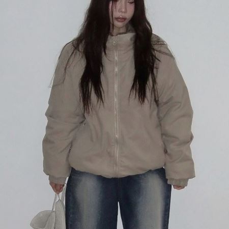 Dongdaemum Women’s Coats & Jackets, a testament to the elegance and quality of wholesale Korean fashion.