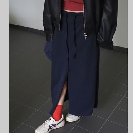Dongdaemum Women’s Dresses, a testament to the elegance and quality of wholesale Korean fashion.
