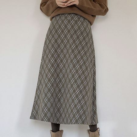 A collection of Dongdaemum Women’s Dresses, encapsulating the charm of Korean fashion.