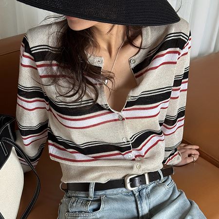 A variety of Dongdaemum Women’s Coats & Jackets, reflecting the sophistication of Korean fashion.