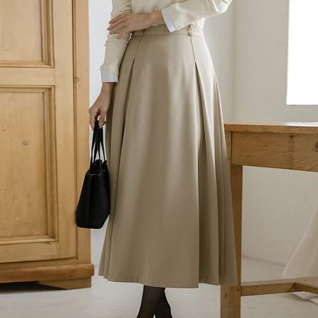 A collection of Dongdaemum Women’s Dresses, encapsulating the charm of Korean fashion.