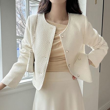 A variety of Dongdaemum Women’s Coats & Jackets, reflecting the sophistication of Korean fashion.