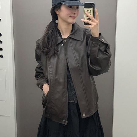 A variety of Dongdaemum Women’s Coats & Jackets, reflecting the sophistication of Korean fashion.