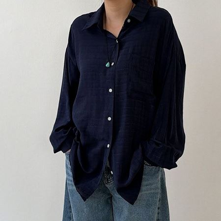 Dongdaemum Women’s Shirts, Tops & T-Shirts, a testament to the elegance and quality of wholesale Korean fashion.