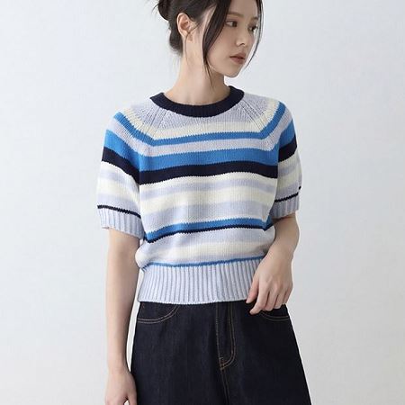 Dongdaemum Women’s Shirts, Tops & T-Shirts, a testament to the elegance and quality of wholesale Korean fashion.