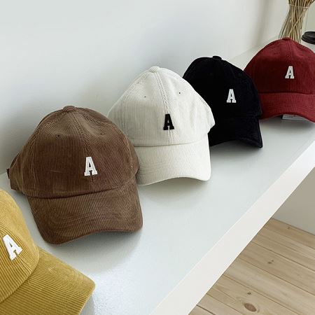 Dongdaemum Women’s Clothing Accessories, a testament to the elegance and quality of wholesale Korean fashion.