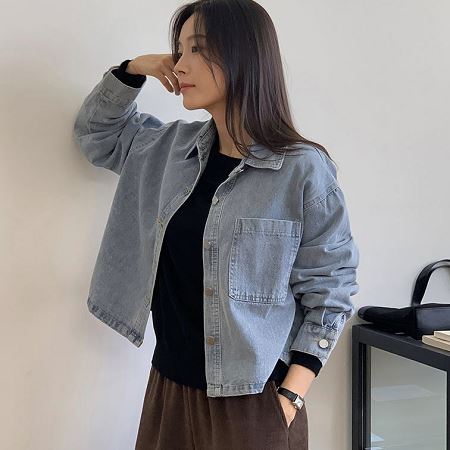 A variety of Dongdaemum Women’s Coats & Jackets, reflecting the sophistication of Korean fashion.