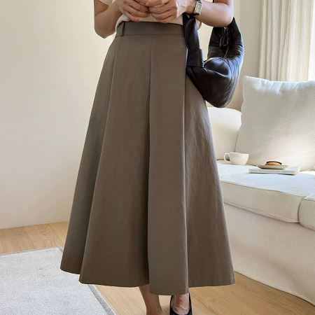 A collection of Dongdaemum Women’s Dresses, encapsulating the charm of Korean fashion.