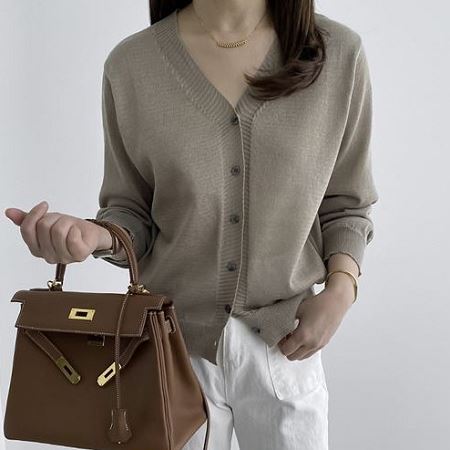 A variety of Dongdaemum Women’s Coats & Jackets, reflecting the sophistication of Korean fashion.