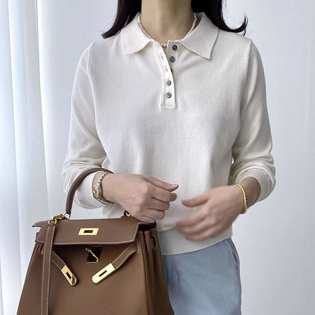 Dongdaemum Women’s Shirts, Tops & T-Shirts, a testament to the elegance and quality of wholesale Korean fashion.