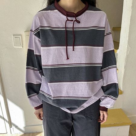 Dongdaemum Women’s Shirts, Tops & T-Shirts, a testament to the elegance and quality of wholesale Korean fashion.