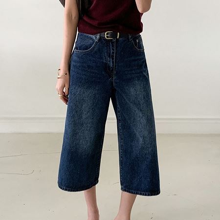 An array of Dongdaemum Women’s Pants, embodying the versatility of Korean fashion.