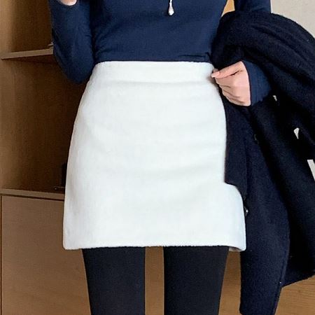 A collection of Dongdaemum Women’s Dresses, encapsulating the charm of Korean fashion.