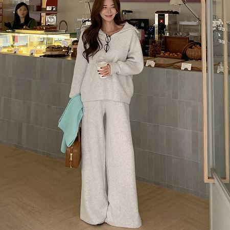 A variety of Dongdaemum Women’s One-Pieces, representing the allure of Korean fashion.